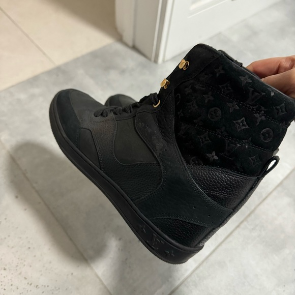 Louis Vuitton boots - Picture 5 of 5